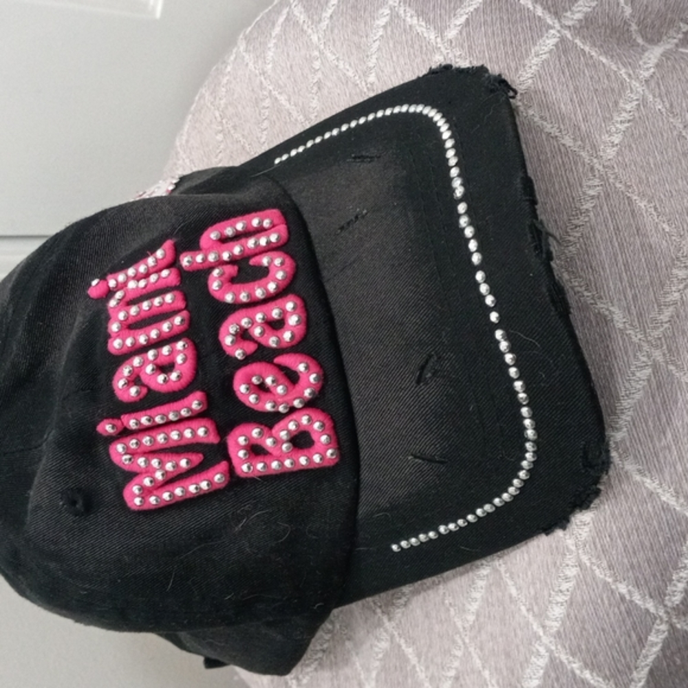 Miami Beach Embellished  distresses Cap, Adjustable